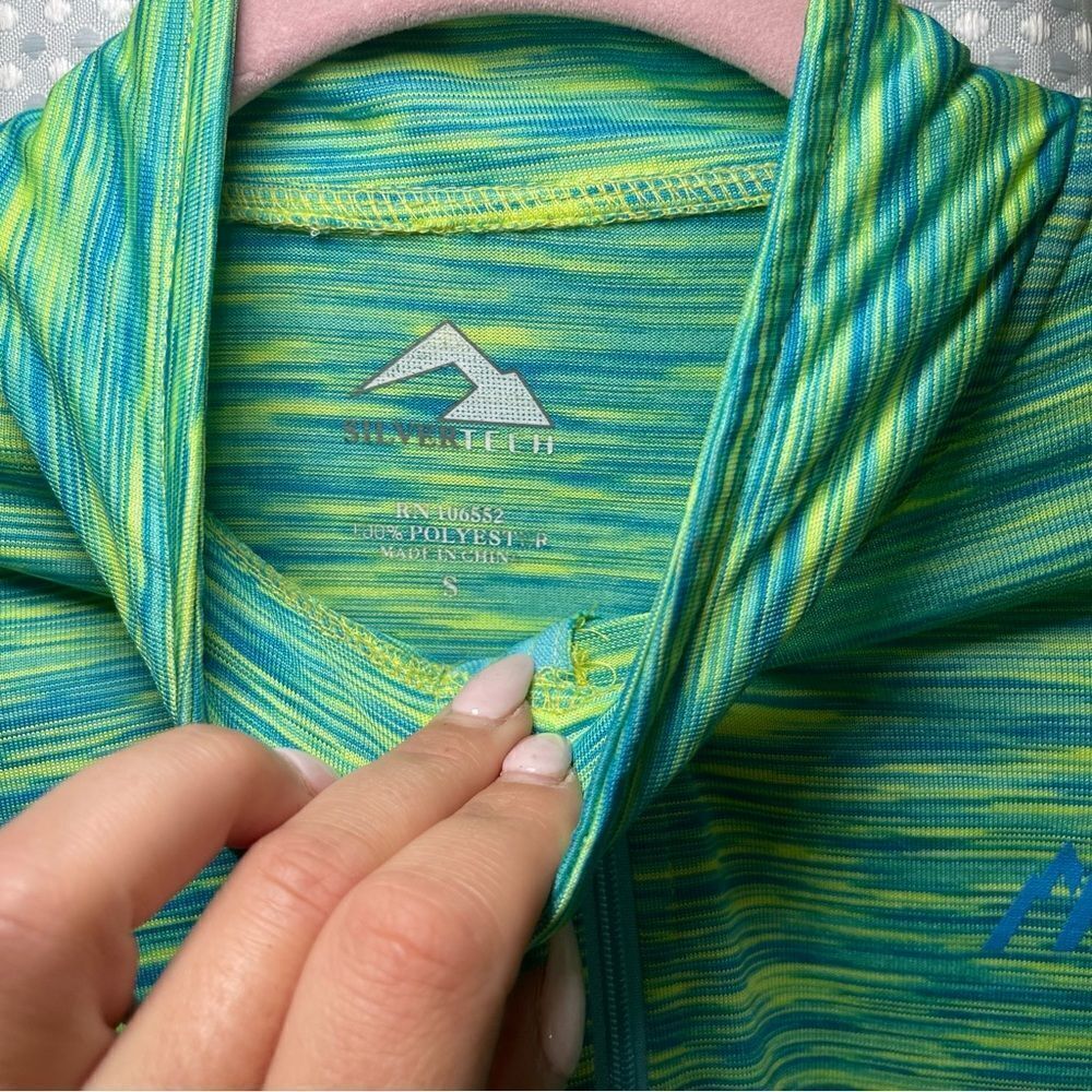 Alaska Pull-Over  - Picture 3 of 4